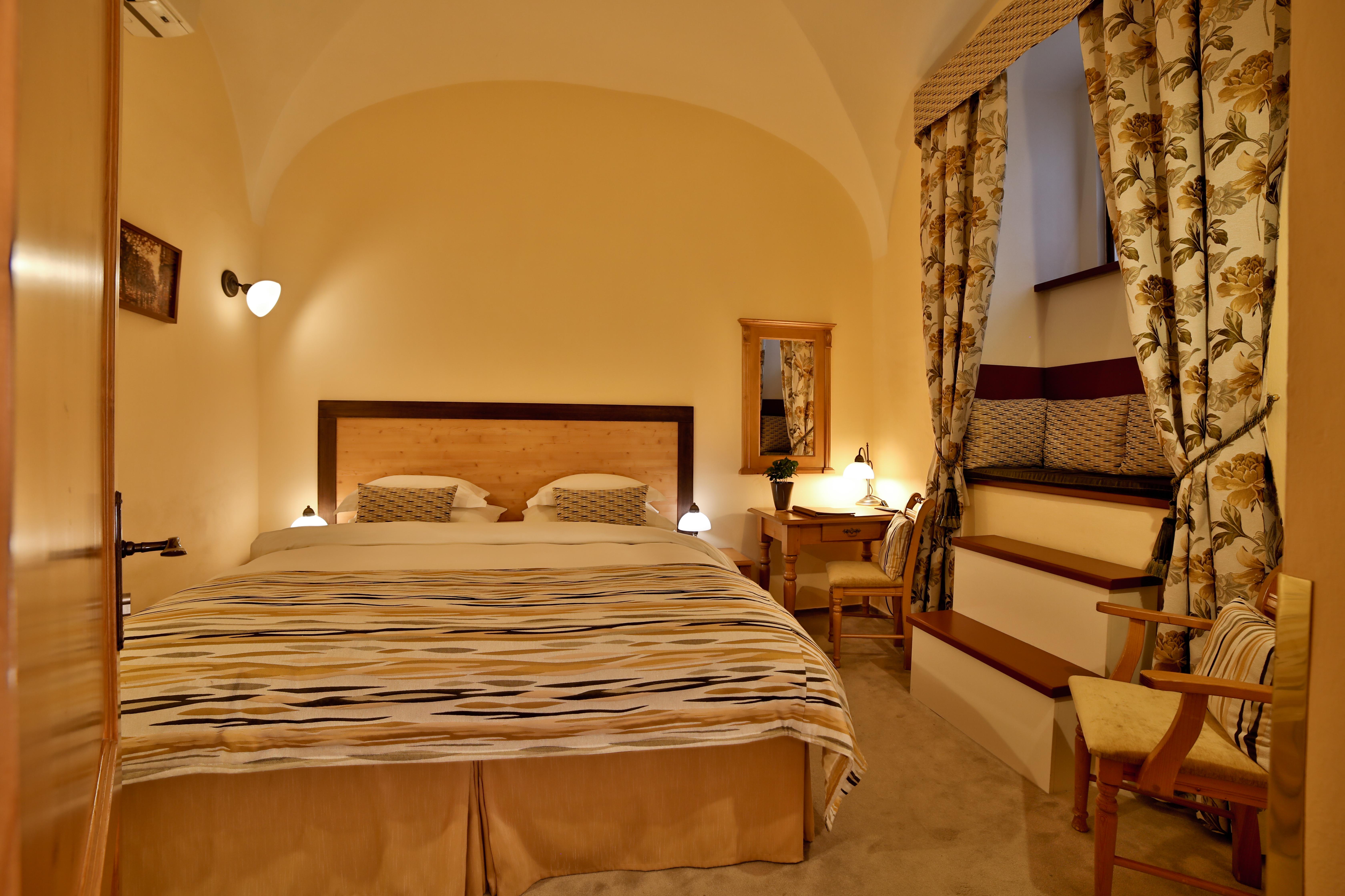 Questenberg Hotel Прага Экстерьер фото