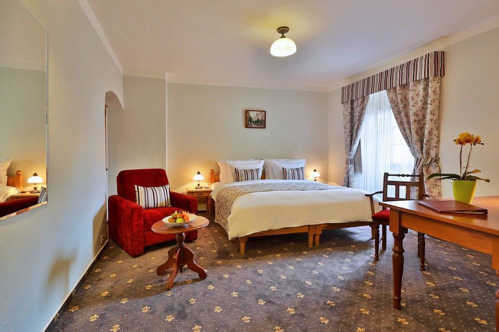 Questenberg Hotel Прага Экстерьер фото